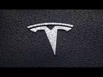Tesla Increases US Price on Model S, X