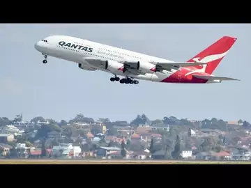 Qantas Flight Cancellations Pile Pressure on CEO Joyce