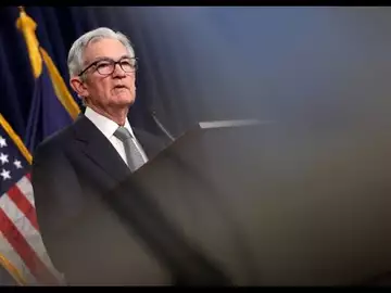 Federal Reserve Holds Rates Unchanged at 5.25% to 5.5%
