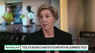 Musk Is the Right Leader for Tesla, Chair Robyn Denholm Says