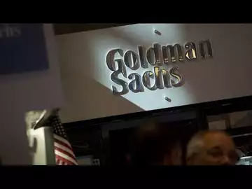 Goldman Shakes Up Consumer Banking Plans