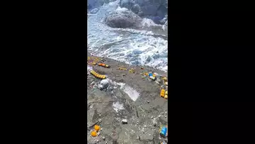 How Drones Could Fix Mount Everest's Growing Trash Problem