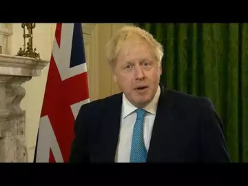 Johnson Says U.K. Is Now Preparing for No-Deal Brexit