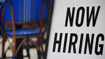 What are the keywords recruiters want to see on job applications