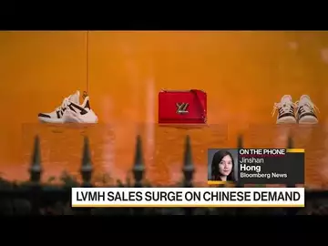 LVMH Sales Jump as Chinese Consumers Start to Splurge