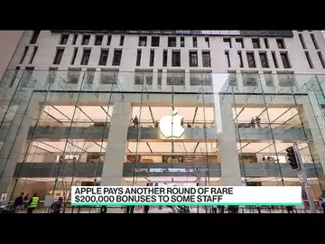 Apples Gives Out $200k Retention Bonuses