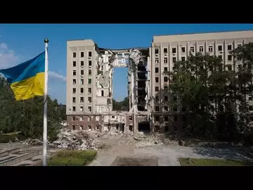 Ukraine Seeks 'Full-Fledged' IMF Loan Program