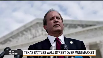 Texas Battles Wall Street Over Muni Market