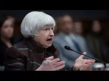 Yellen Says She's Concerned About Commercial Real Estate Risk