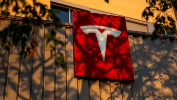 Tesla Investors Are Eager for Musk’s Reengagement