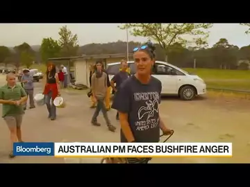 Australian PM Faces Anger Over Response to Bushfire Crisis
