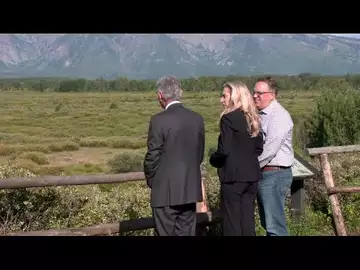 Fed Chair Powell Takes a Walk at Jackson Hole