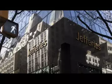 Jefferies Profit Falls After Slump in Investment Banking