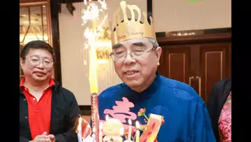 成功安排岳父90生日会,照顾老人生活的几点感悟!安排老人区块链自传!---陪爸爸妈妈一起玩儿(2/10/2023)