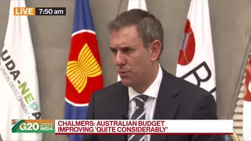 Australian Treasurer: China Slowdown a Cause for Concern