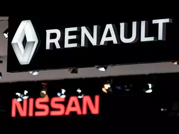 Renault, Nissan CEOs on Deal to Reshape Auto Alliance