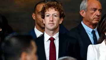Mark Zuckerberg Faces the FTC in Bid to Keep Company Together