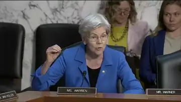 Senator Warren Grills Fed Chair Powell on Bank Regulations