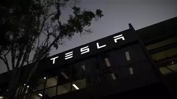 Tesla Beats Estimates With Less-Drastic Drop in EV Sales