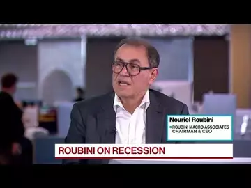 Roubini Sees 25% Drop for S&P 500 in Severe Recession