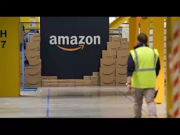 Amazon Sales Forecast Beats Estimates on E-Commerce