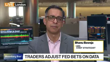 Expect Three Fed Rate Cuts in 2024, Five in 2025: UBS Chief Strategist