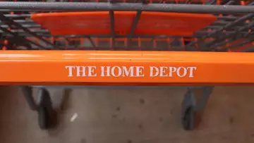 Home Depot Sees Sales Drop for Sixth Straight Quarter