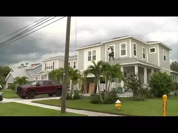 Hurricane Ian Takes Aim at Tampa