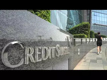 UBS Wealth Chief Vows Retention Packages for Credit Suisse Asia Staff